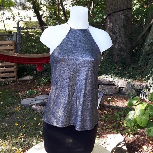 Like new size xxs Guess silver dress tank top - Picture 6 of 12